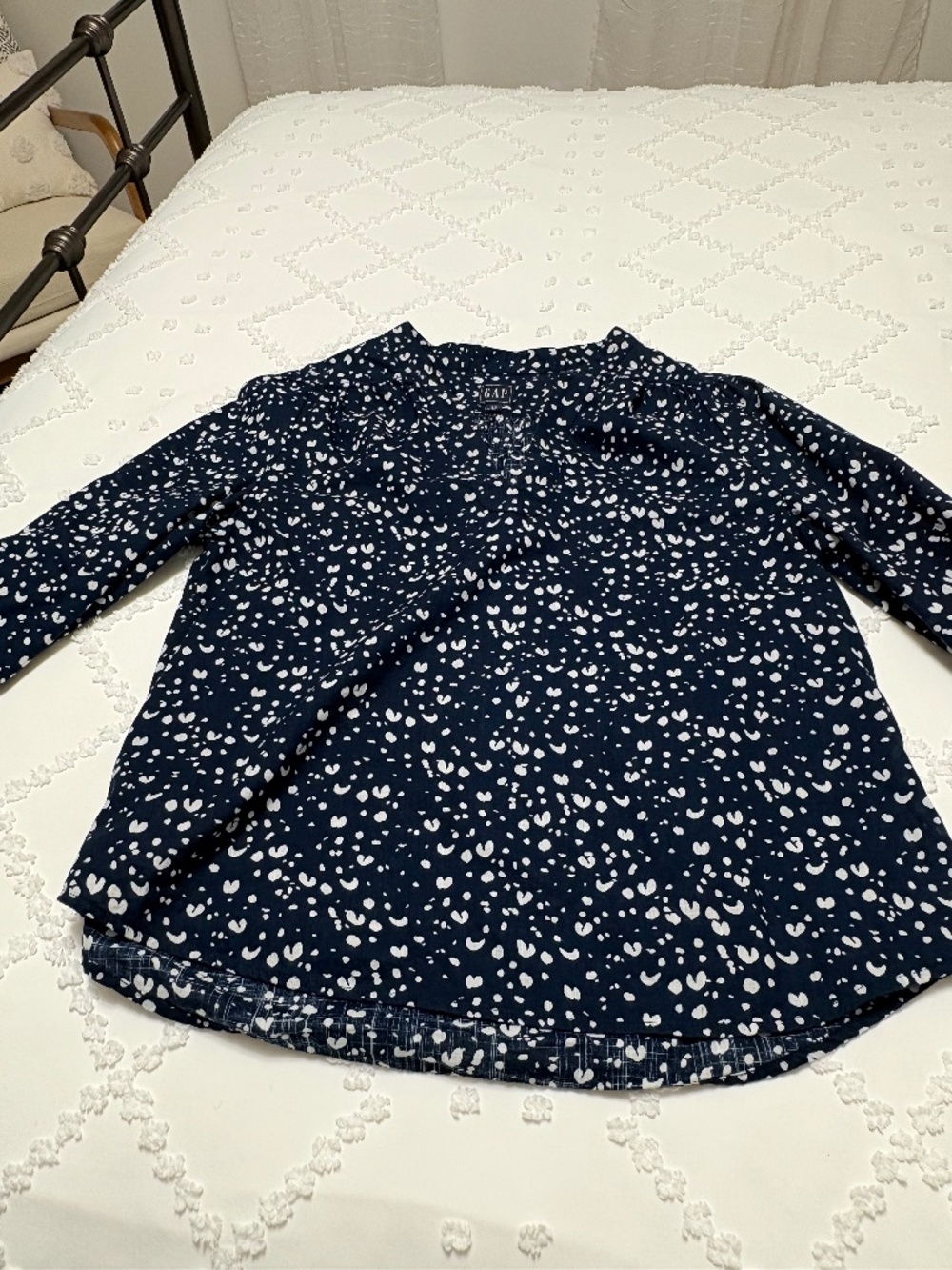 Gap blue and white blouse with heart shapes